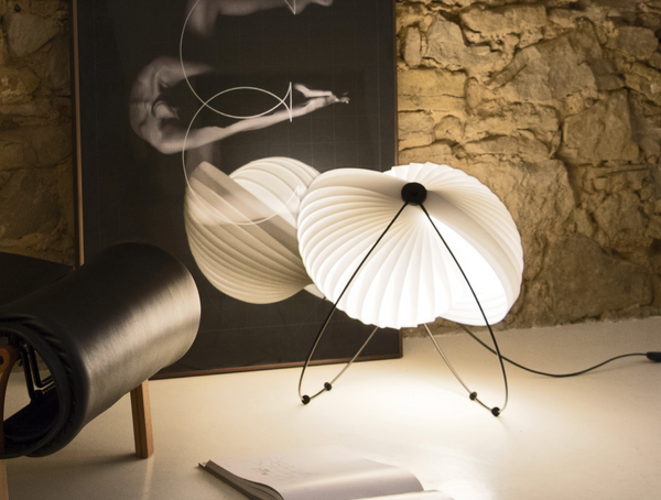 Objekto Eclipse table lamp