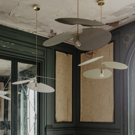 Pensée Pendant Lamp